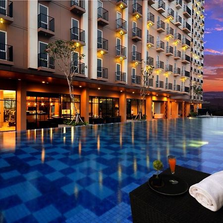 Azalea Suites Cikarang By Jayakarta Group Eksteriør bilde