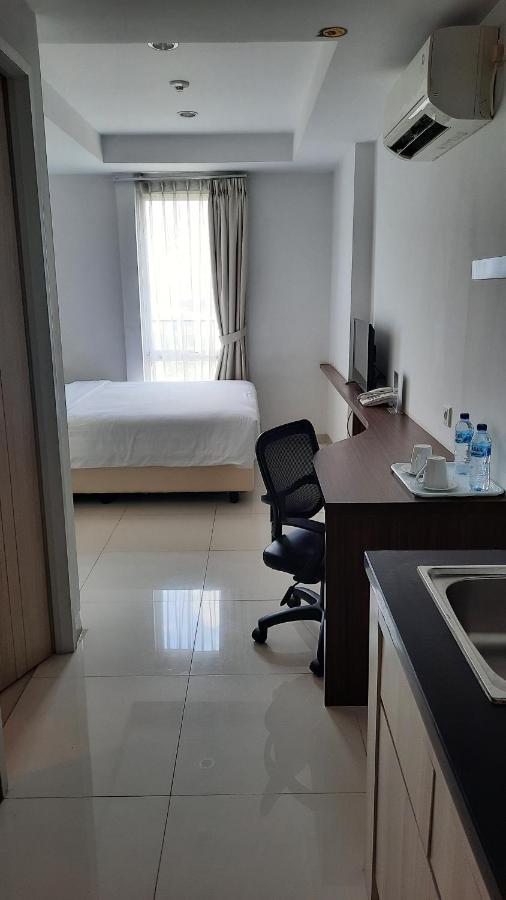 Azalea Suites Cikarang By Jayakarta Group Eksteriør bilde