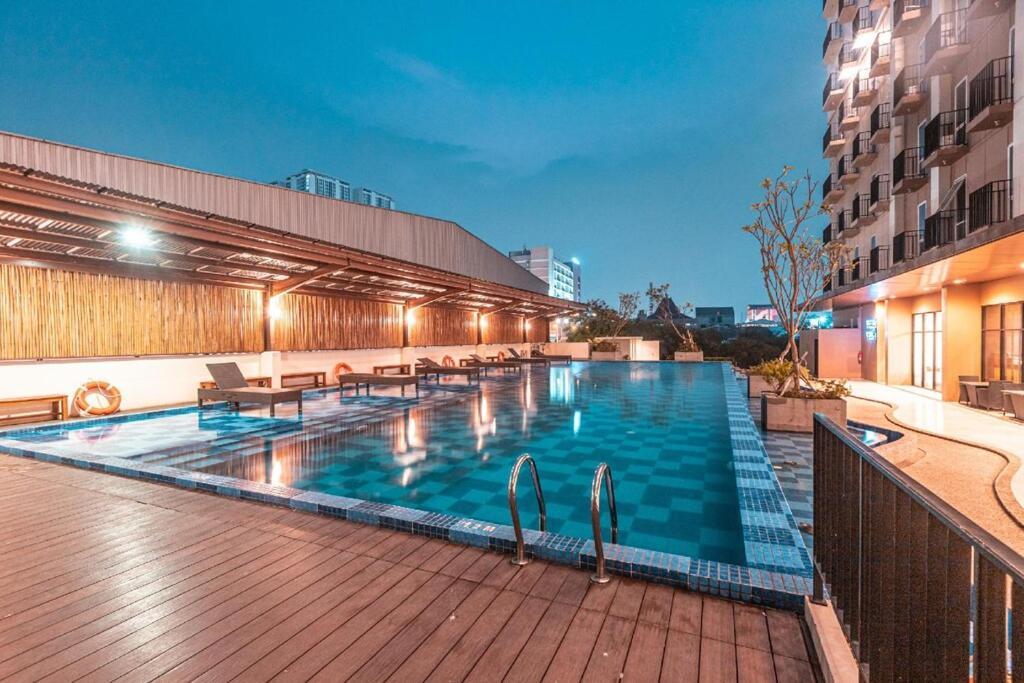 Azalea Suites Cikarang By Jayakarta Group Eksteriør bilde