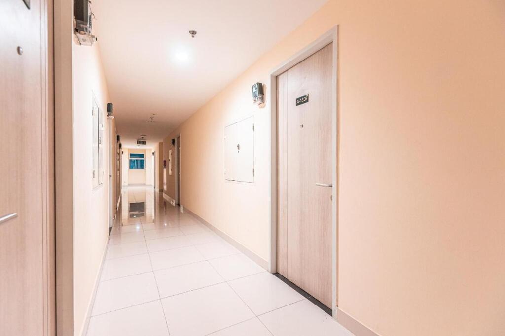 Azalea Suites Cikarang By Jayakarta Group Eksteriør bilde
